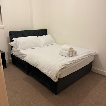 Spacious 2 Bedrooms Apartment In Stratford London Eksteriør bilde