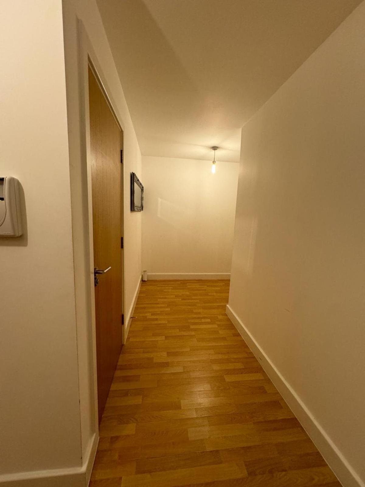 Spacious 2 Bedrooms Apartment In Stratford London Eksteriør bilde