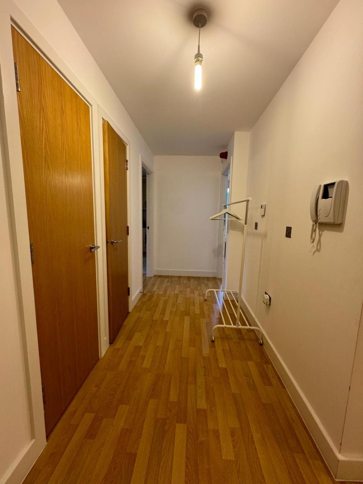 Spacious 2 Bedrooms Apartment In Stratford London Eksteriør bilde
